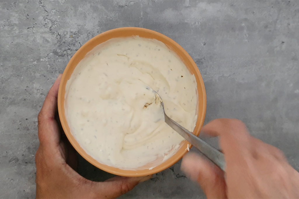 Sauce blanche maison pour wraps au chèvre