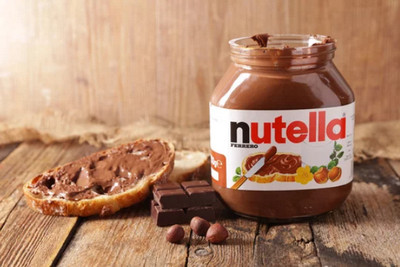 Beignets fourrés au Nutella coupés en deux