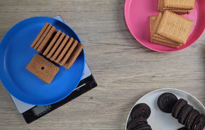 Plateau de mini cheesecakes Oreo, Kinder Bueno et spéculoos