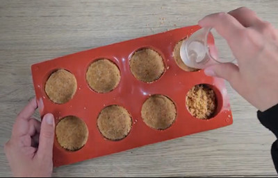 Bases de biscuits Oreo, petits beurres et spéculoos dans les moules