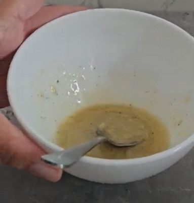 Salade de fenouil servie dans un saladier