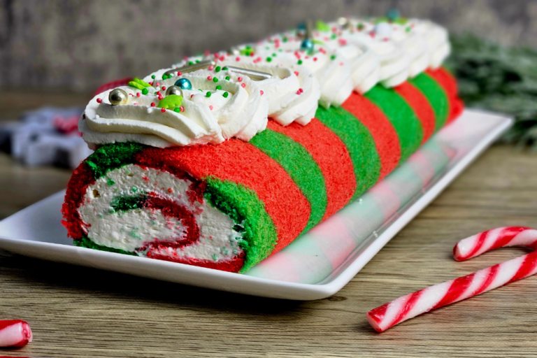 Buche de noel rouge et verte