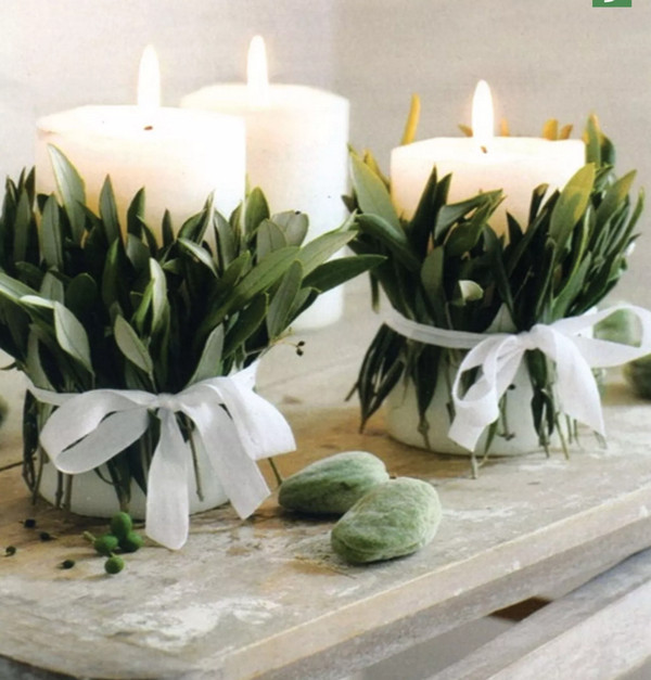 bougies blanches rustiques