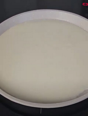 Crêpes sans œufs cuites à la poêle