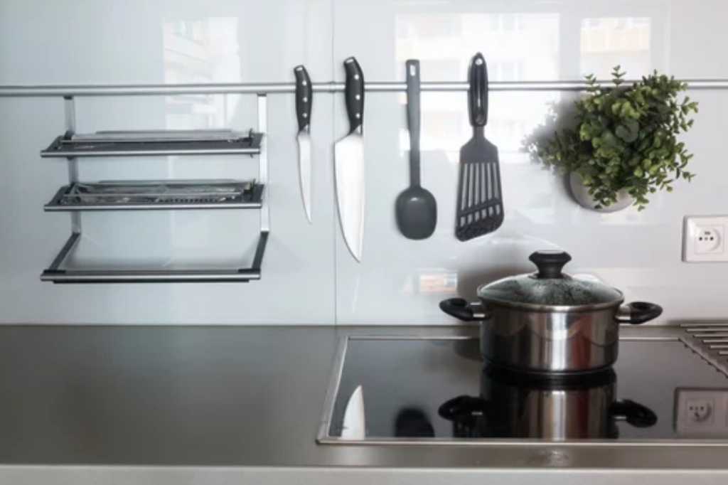 37 idées d’organisation pour la cuisine d’un petit appartement qui changent la vie