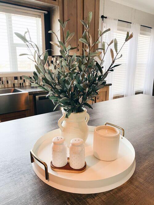 centre de table a manger simple