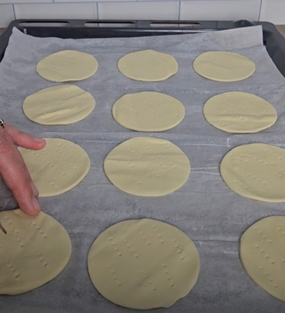 feuilletés aux fraises