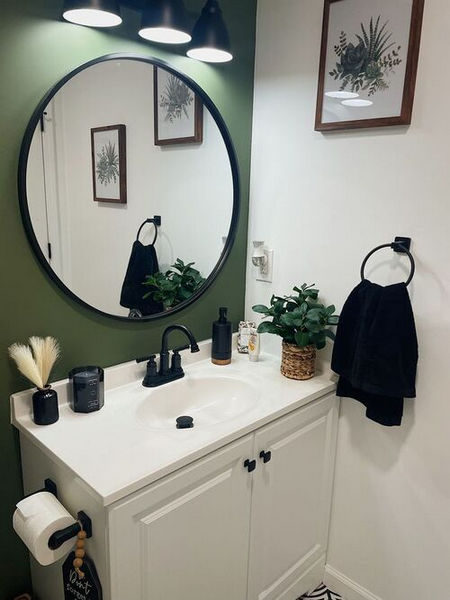 decoration au dessus des toilettes 19