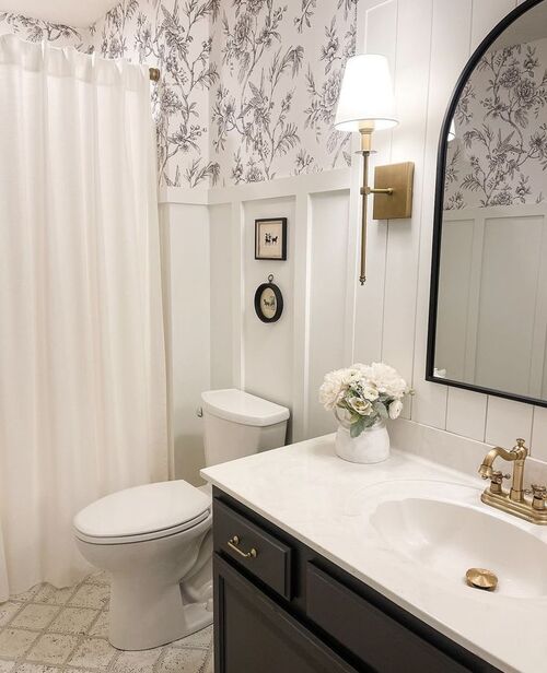 decoration au dessus des toilettes 2