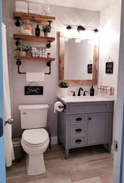 decoration au dessus des toilettes 23
