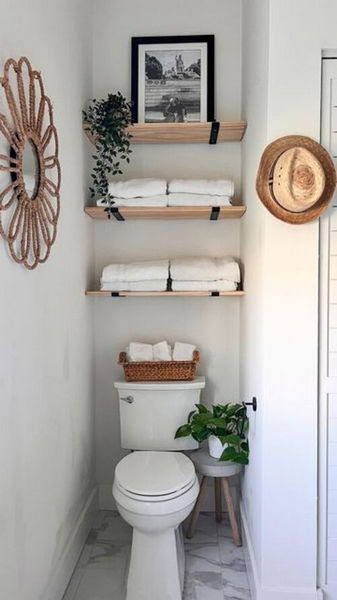 decoration au dessus des toilettes 6