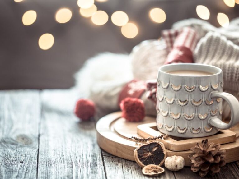 27 idees de decoration pour une table basse de Noel cosy 1