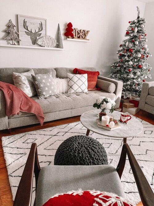 décorer un petit salon pour Noël
