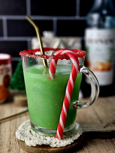 cocktail grinch