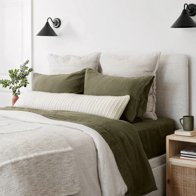 idees de coussins decoratifs pour lit 15