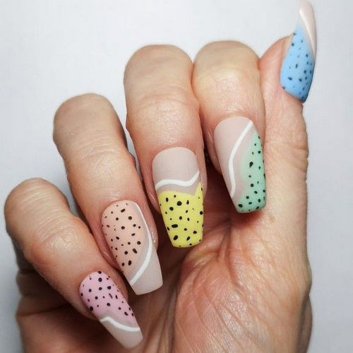 ongles de paques 17