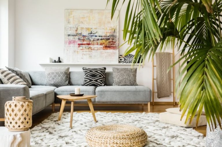16 idees de decoration au dessus du canape qui transformeront votre salon