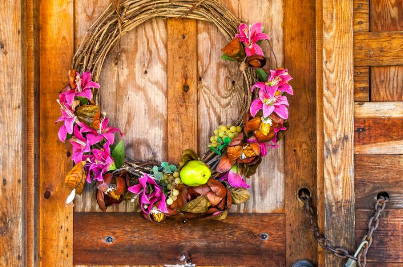 24 couronnes de printemps créatives pour la porte d&rsquo;entrée pour égayer votre porte d&rsquo;entrée