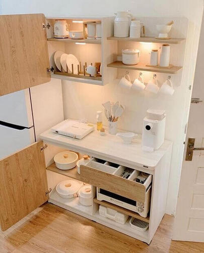 décorer des étagères de cuisine