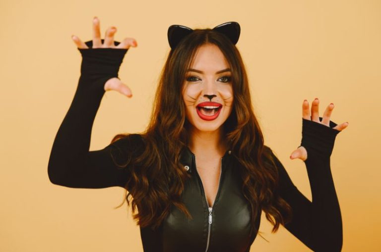 17 deguisements dHalloween elegants et sophistiques qui ne passeront pas inapercus