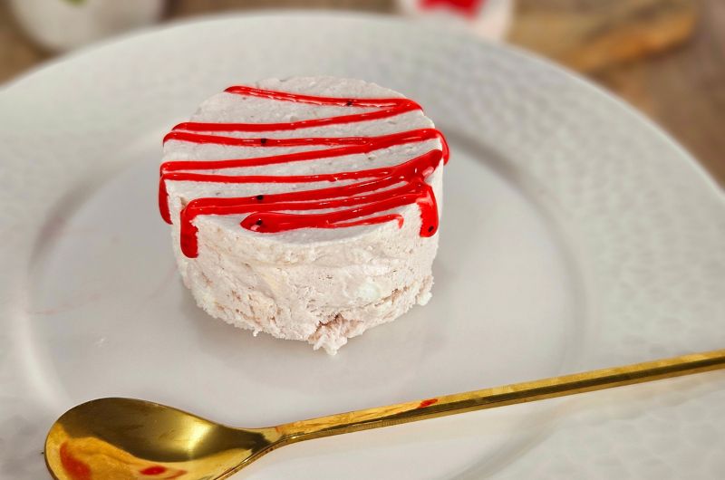 Soufflés glacés aux fruits rouges