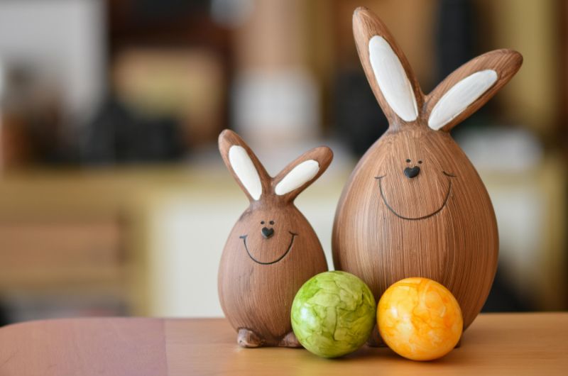19 Idées Créatives pour Remplir les oeufs de Pâques Sans Bonbons