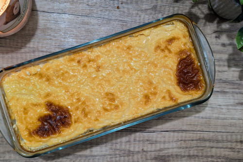 Caramel doré au fond du moule à cake